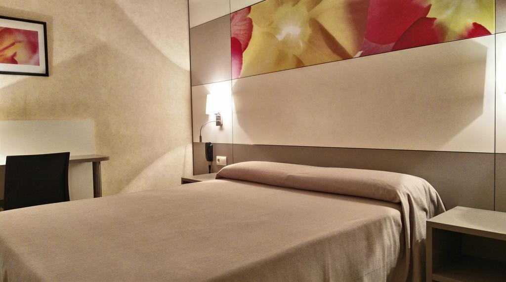 Hotel Sabiote Pineda de Mar Dış mekan fotoğraf